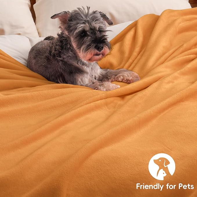 PHF Ultra Soft Fleece Blanket Twin Size, No Shed No Pilling Luxury Plush Cozy 300GSM Lightweight Blanket for Bed, Couch, Chair, Sofa Suitable for All Season, 66" x 90", Pumpkin Orange