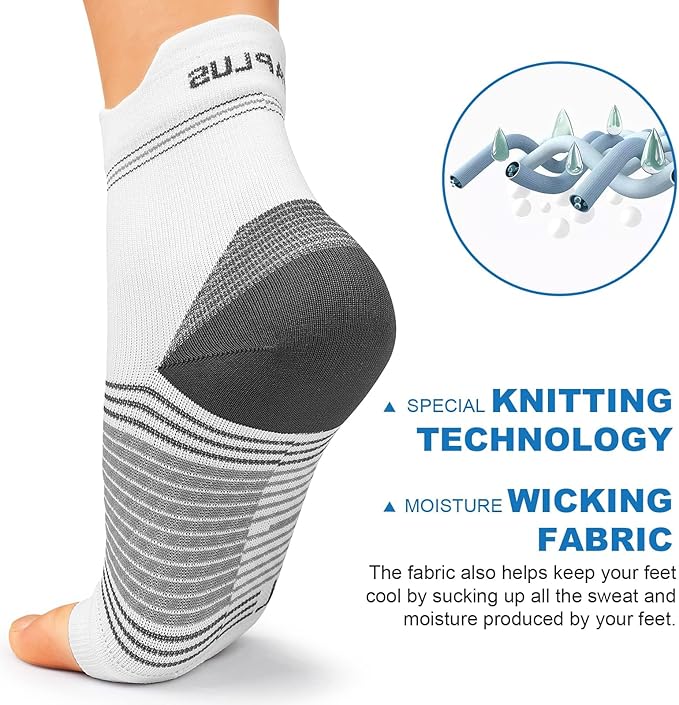 Plantar Fasciitis Sock (6 Pairs) for Men and Women, Compression Foot Sleeves with Arch and Ankle Support (White, Medium)