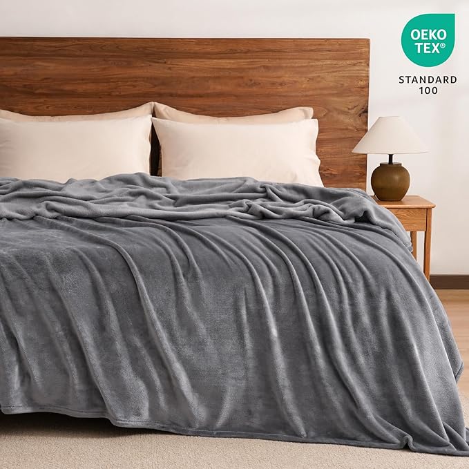 PHF Ultra Soft Fleece Blanket Twin Size, No Shed No Pilling Luxury Plush Cozy 300GSM Lightweight Twin XL Blanket for Bed, Couch, Chair, Sofa Suitable for All Season, 76" x 90", Grey